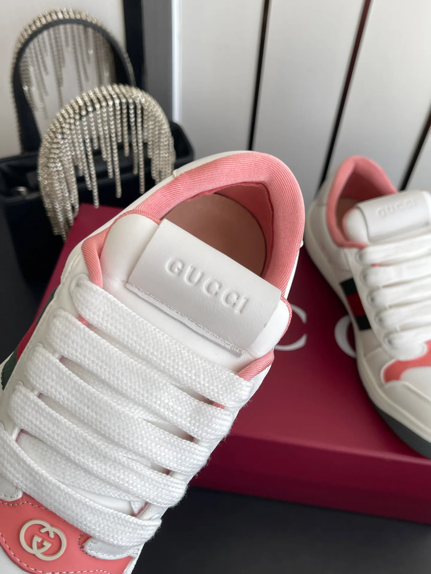 Кроссовки Женские Gucci 18582904