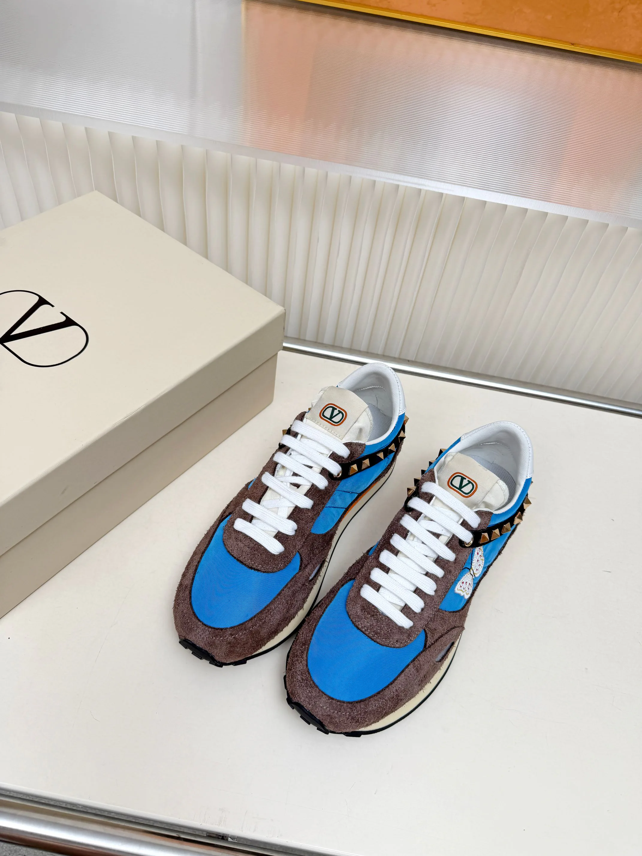Women's Sneakers VALENTINO 18212006