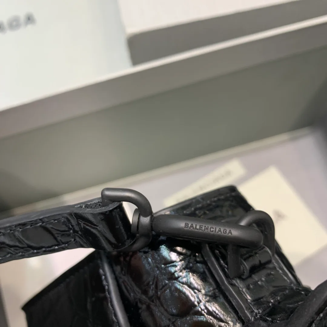 Women's Classic Handbags BALENCIAGA 18457346