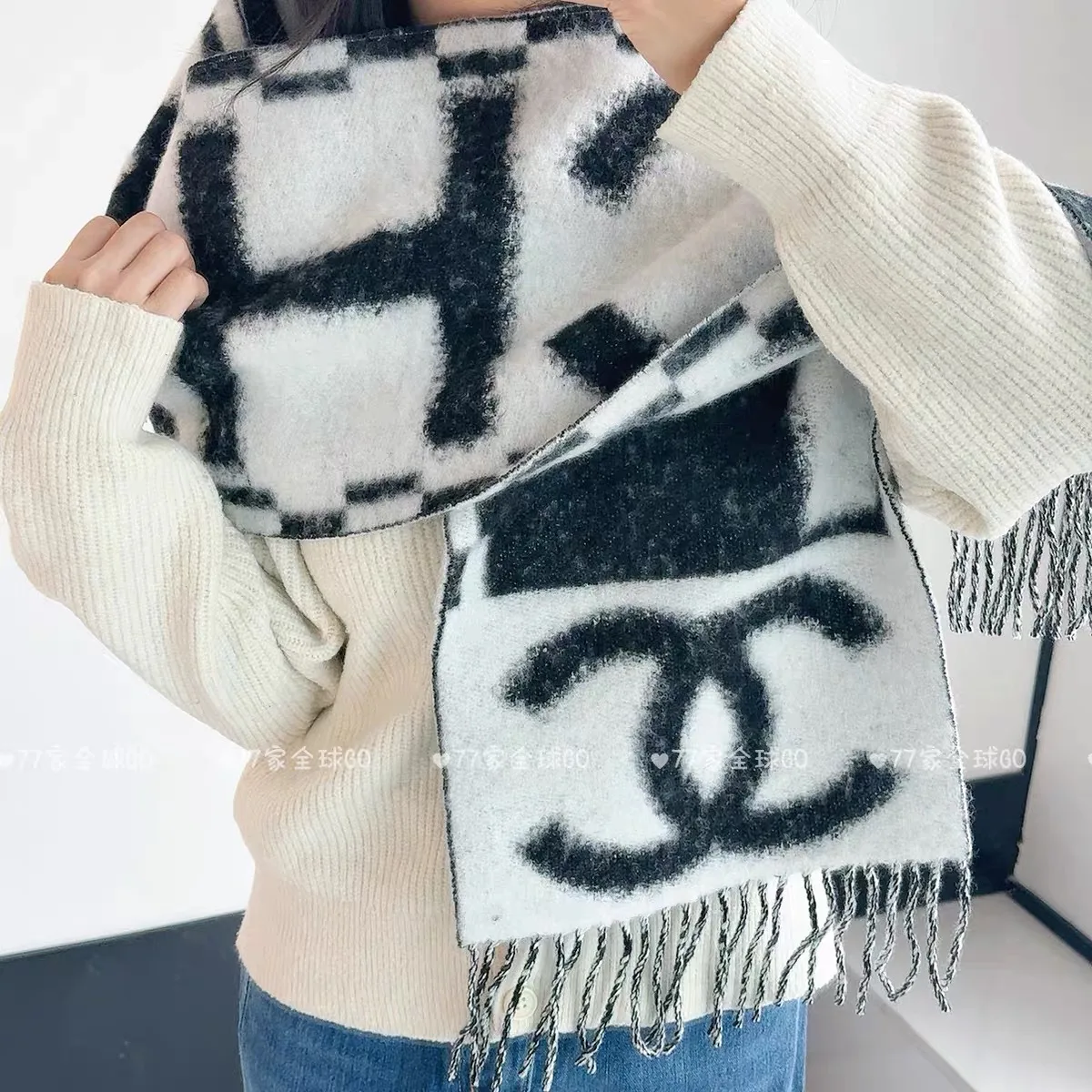 Scarves CHANEL 18322567