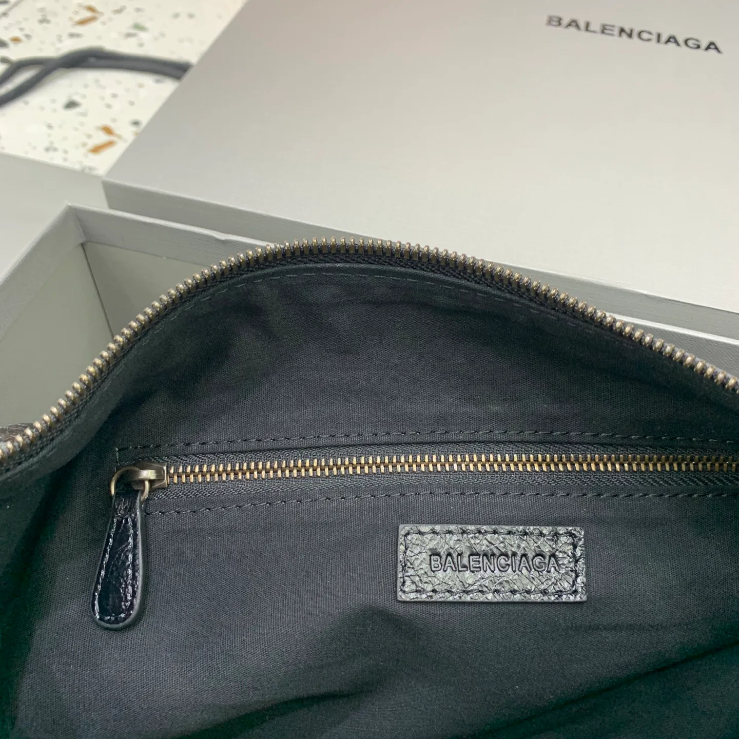 Women's Shoulder Bags BALENCIAGA 18509064