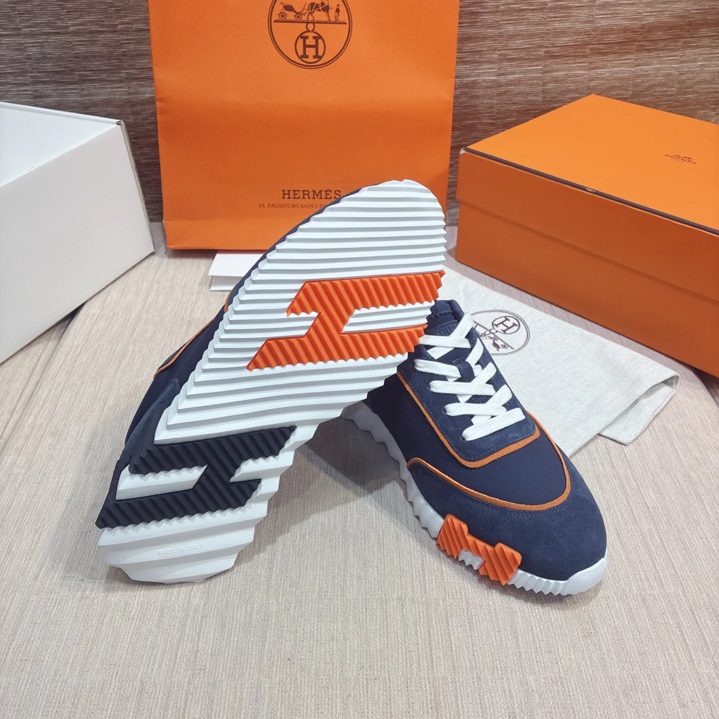 Women's Sneakers HERMES 17977063