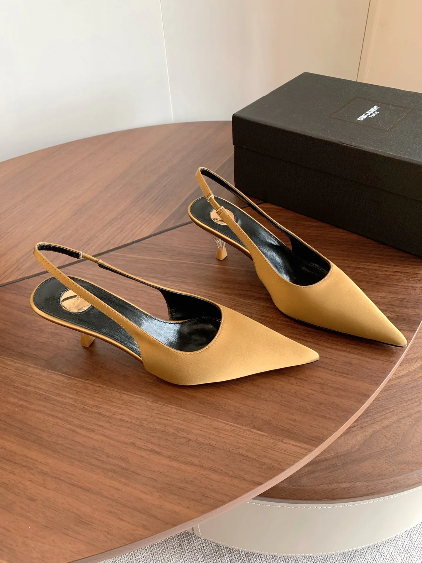 Women's Heels SAINT LAURENT 17371726