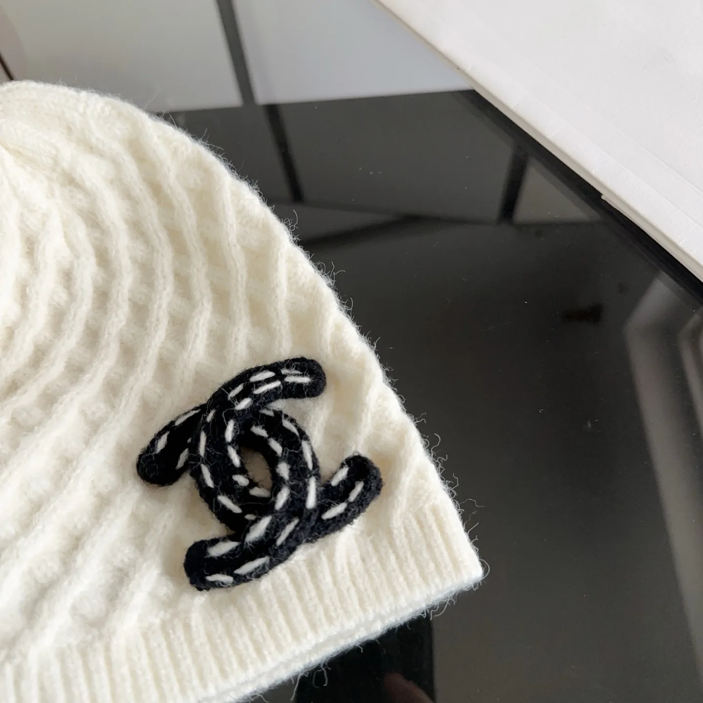 Hats CHANEL 18450017