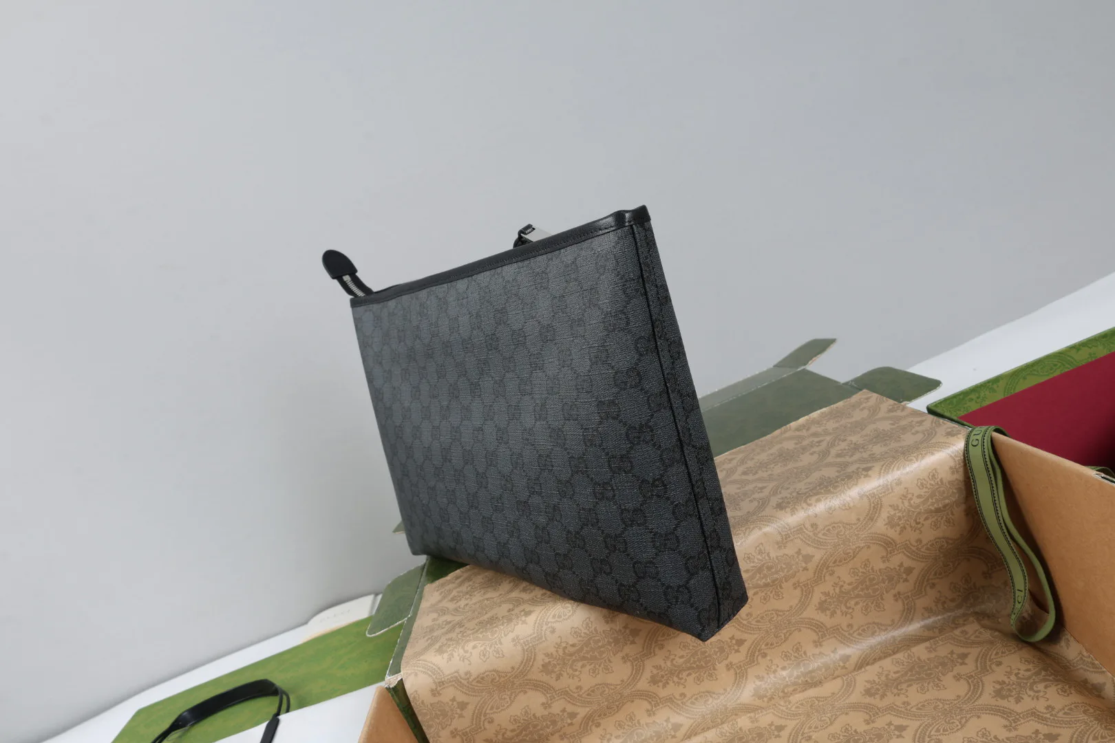 Women's Classic Handbags GUCCI 17947838