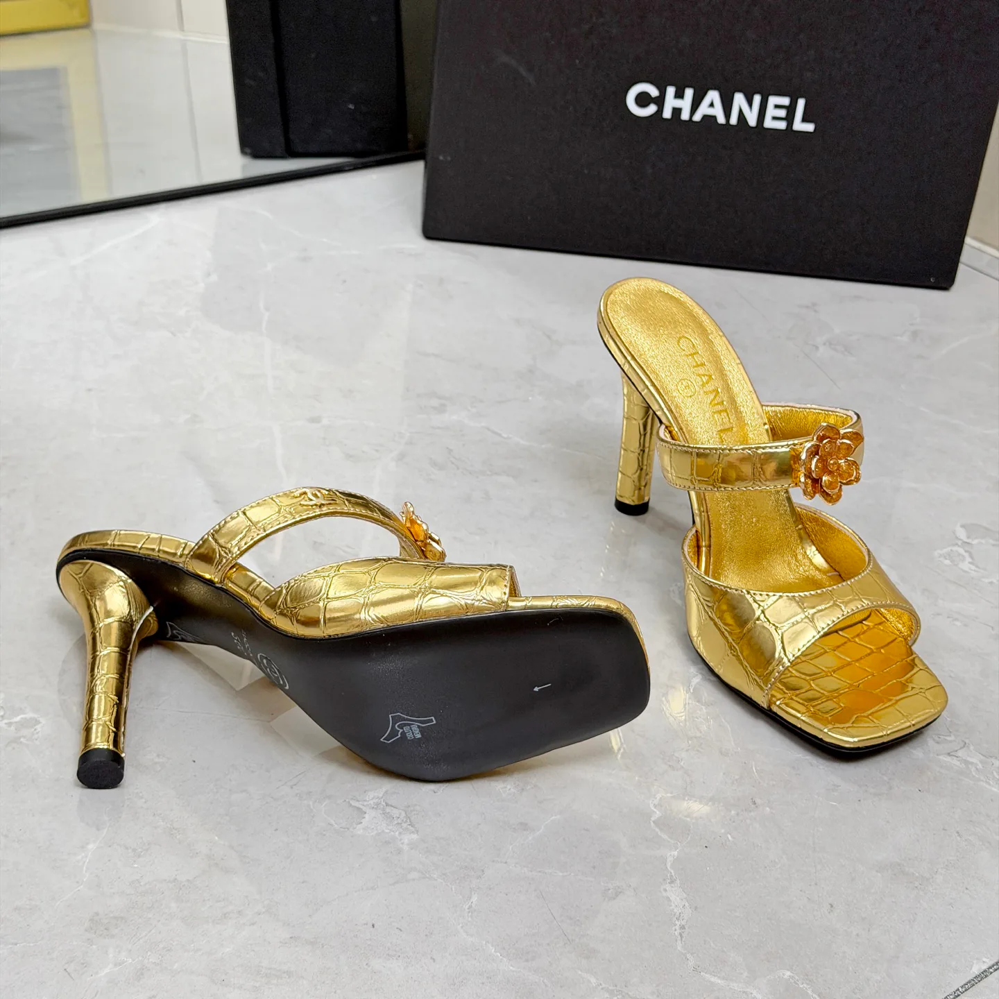 Women's Open-Toe Sandals CHANEL 17335030