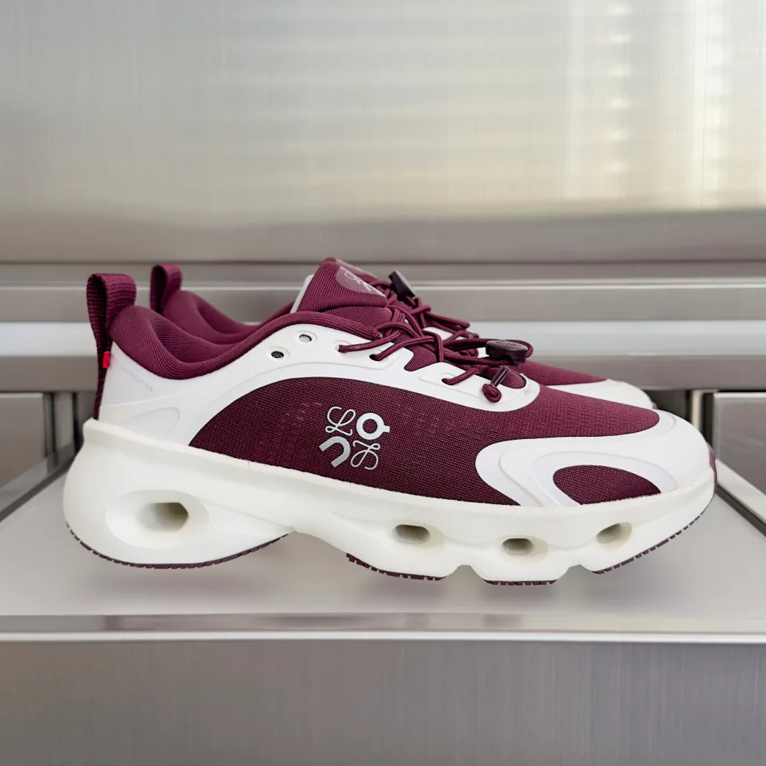 Women's Sneakers LOEWE 18339162