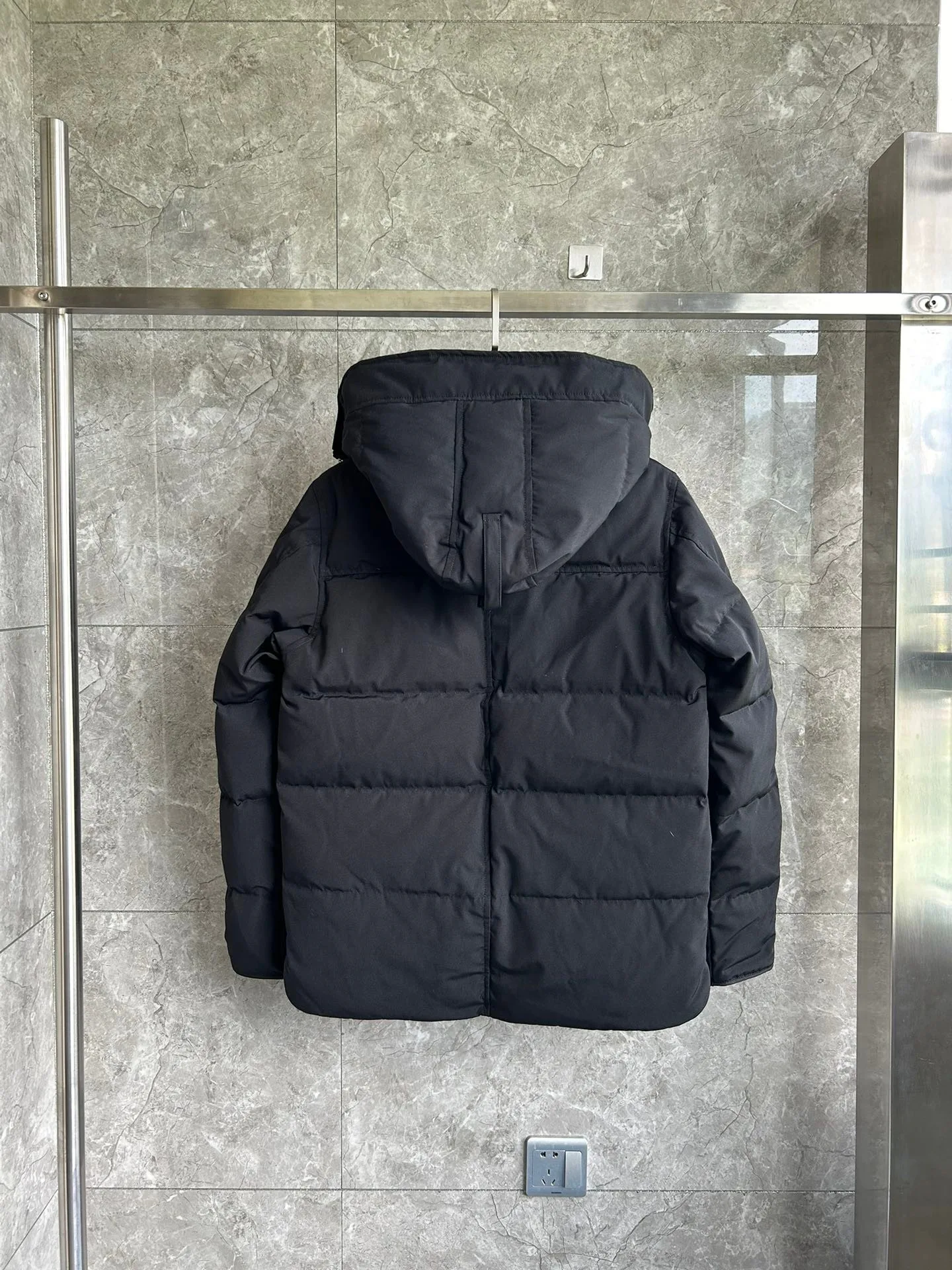 Women's Jackets And Down Jackets CANADA GOOSE 18111612
