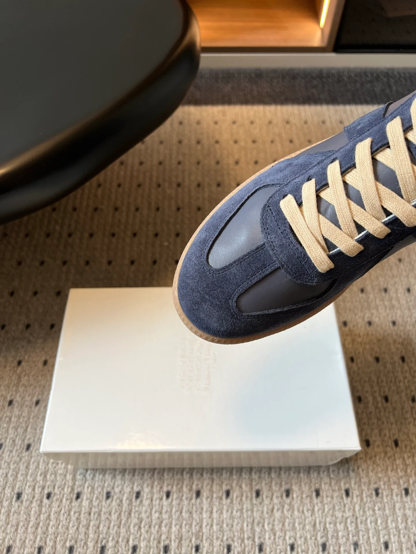 Women's Sneakers MAISON MARGIELA 17419518