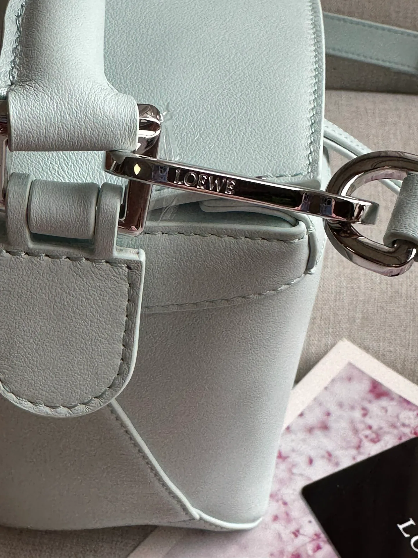 Women's Classic Handbags LOEWE 17818405