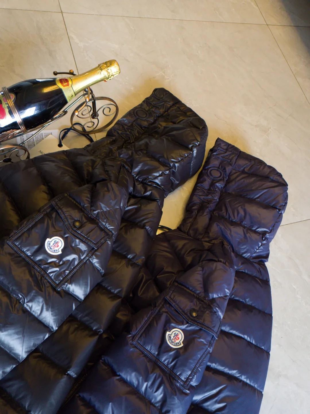 Men's Jackets And Down Jackets MONCLER 18111453
