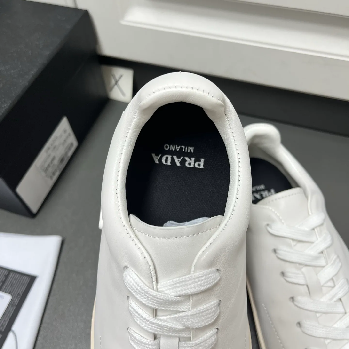 Men's Sneakers PRADA 16940103
