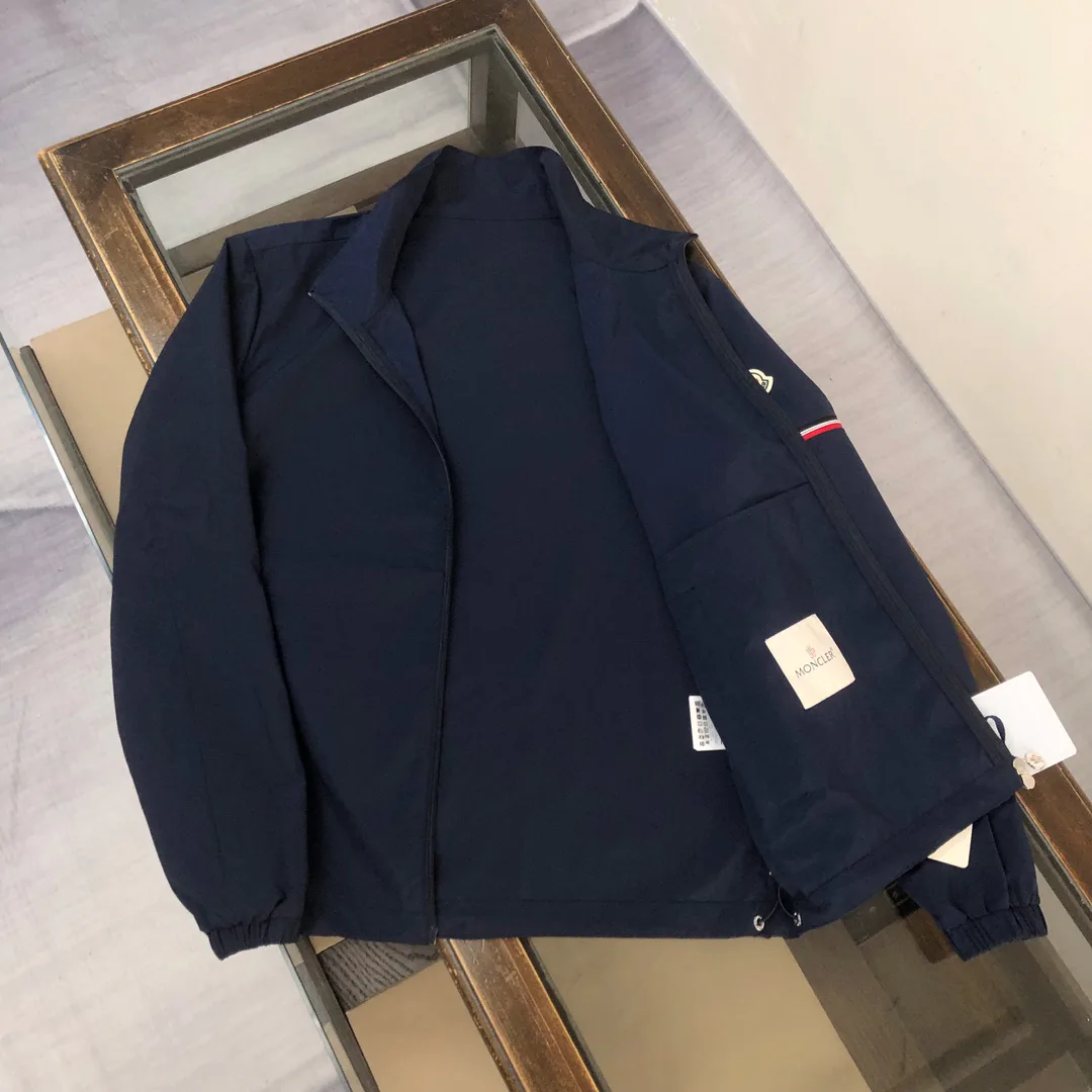 Men's Jackets And Down Jackets MONCLER 17285986