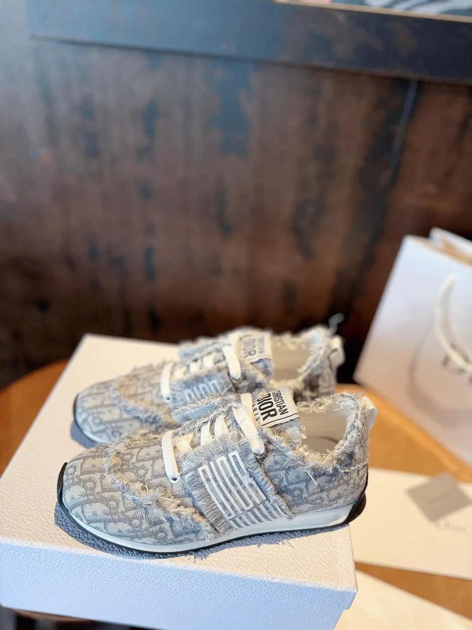 Women's Sneakers CHRISTIAN DIOR 18419408