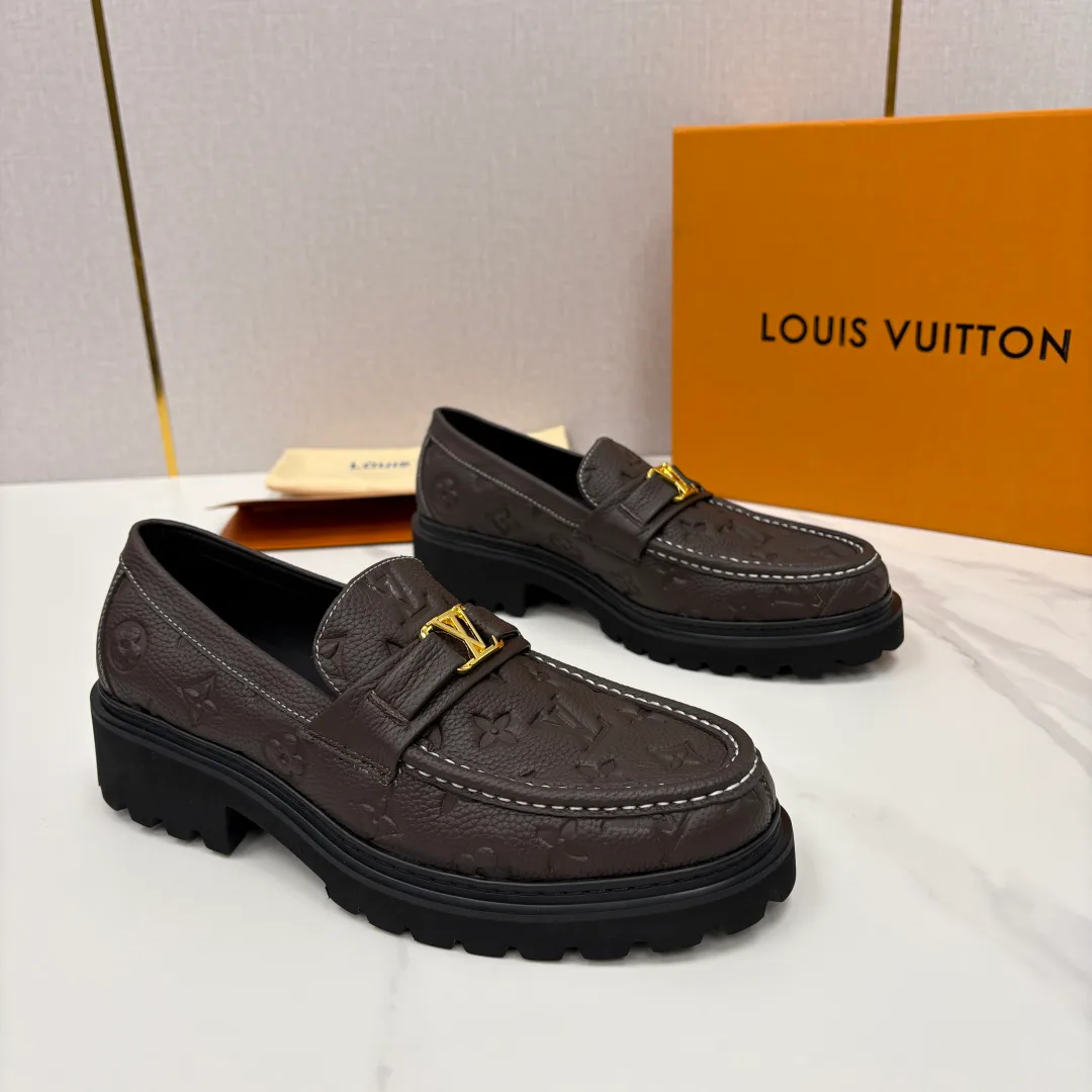 Men's Loafers And Dress Shoes LOUIS VUITTON 17715952