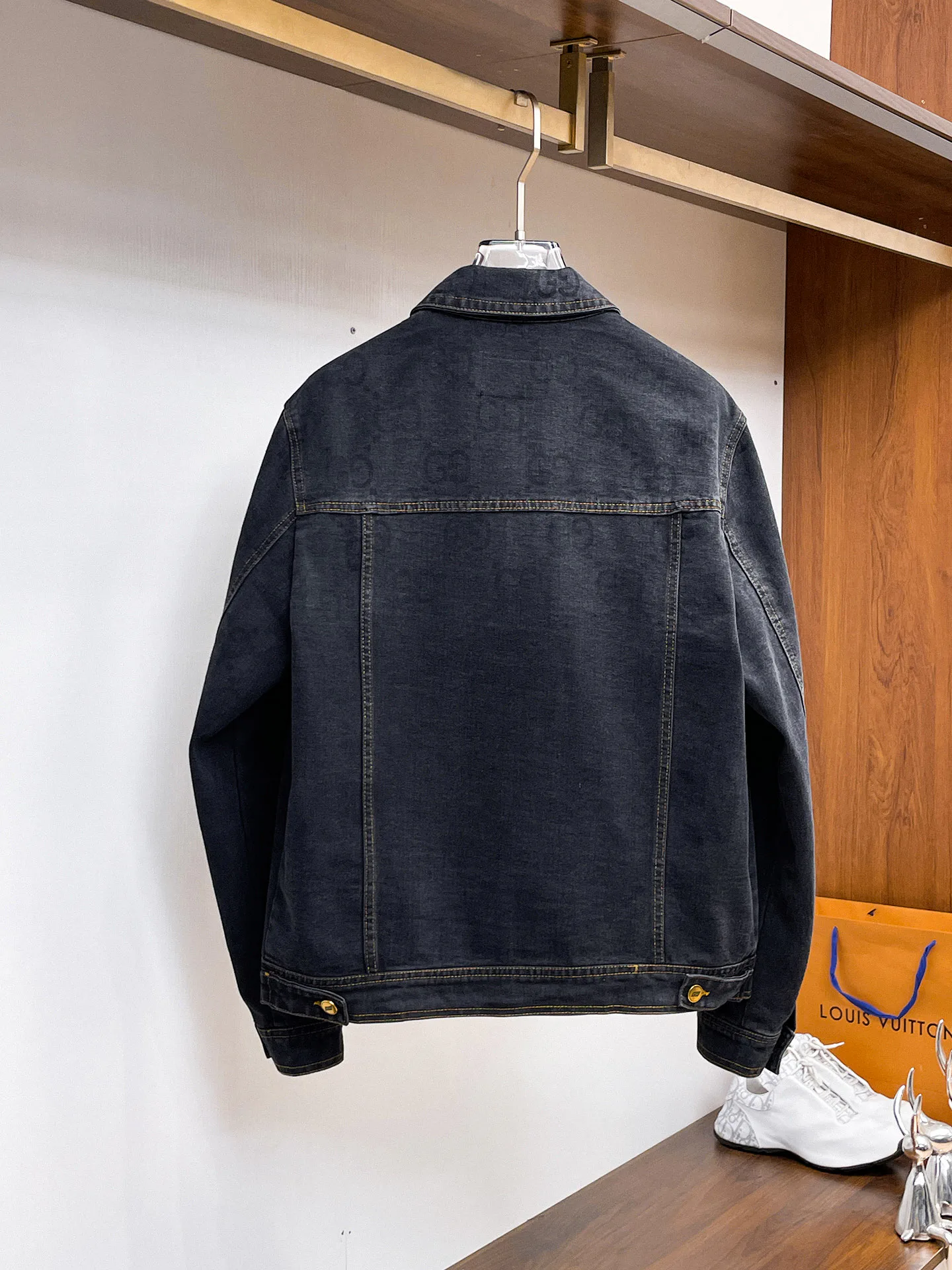 Men's Jackets And Down Jackets GUCCI 18197231