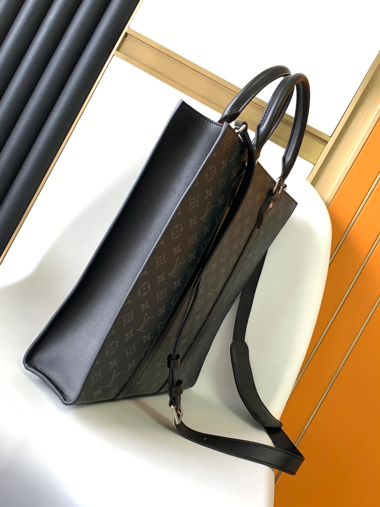 Women's Classic Handbags LOUIS VUITTON 17949186