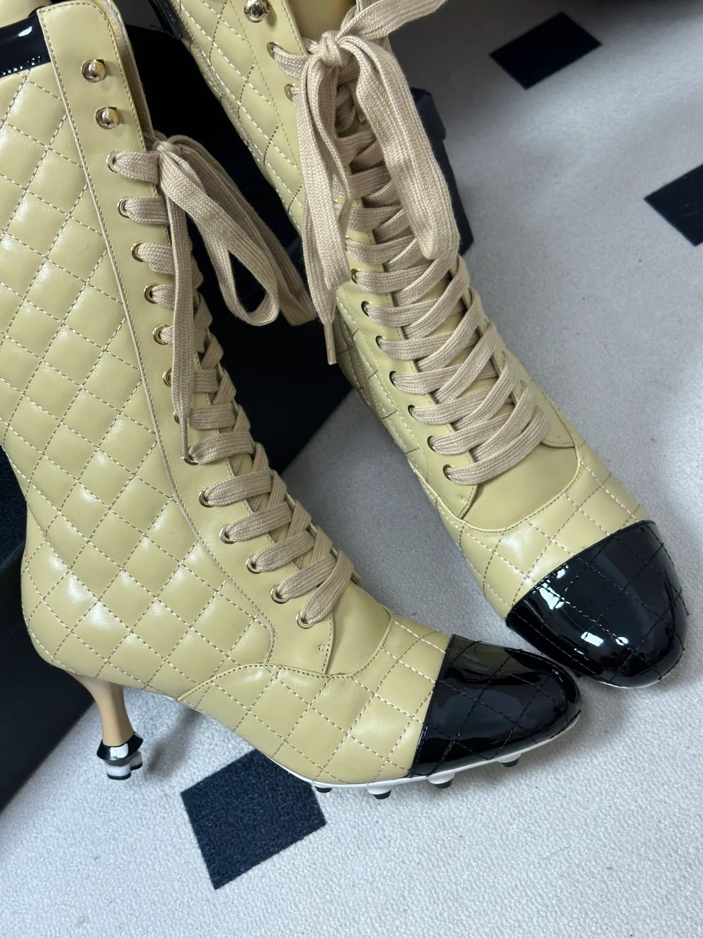 Сапоги Женские Chanel 18595098
