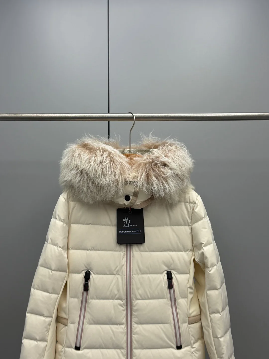 Men's Jackets And Down Jackets MONCLER 17866056