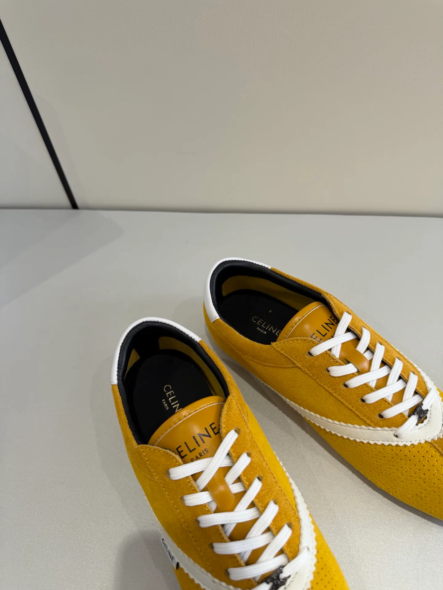 Women's Sneakers CELINE 17977148