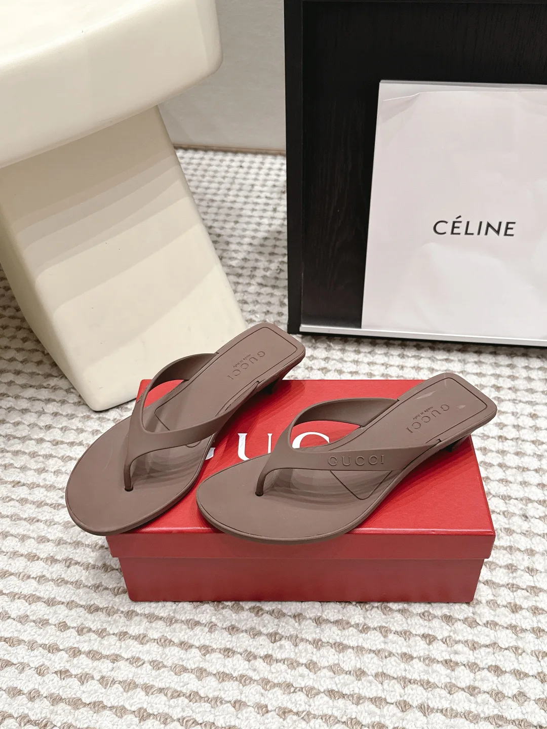 Women's Flip-Flops GUCCI 17657674