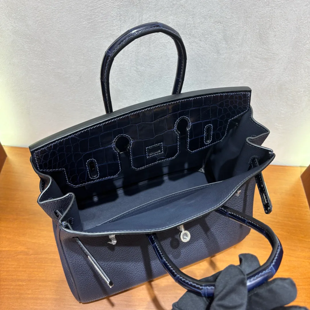 Women's Classic Handbags HERMES 17415818