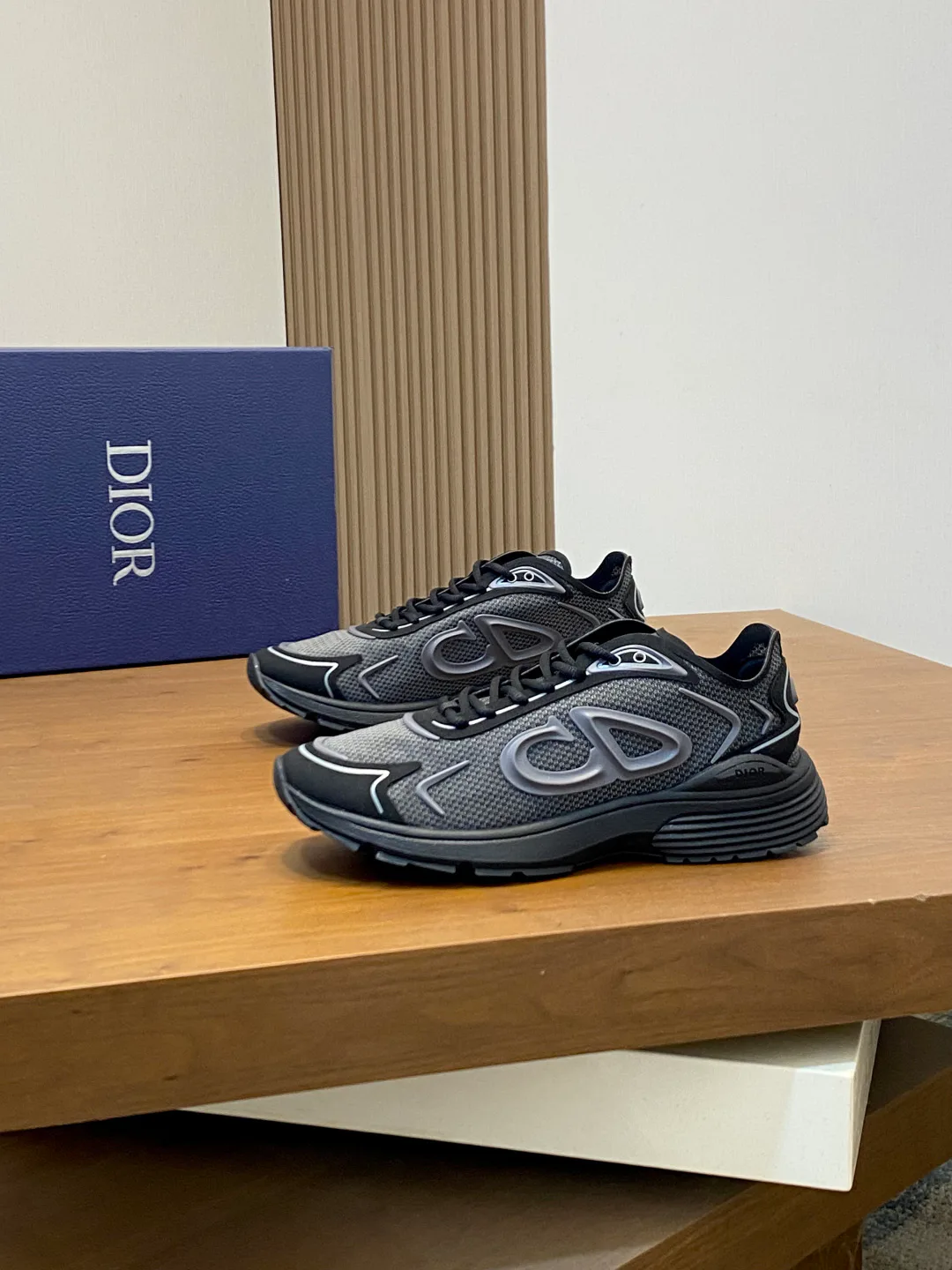 Women's Sneakers CHRISTIAN DIOR 17342979