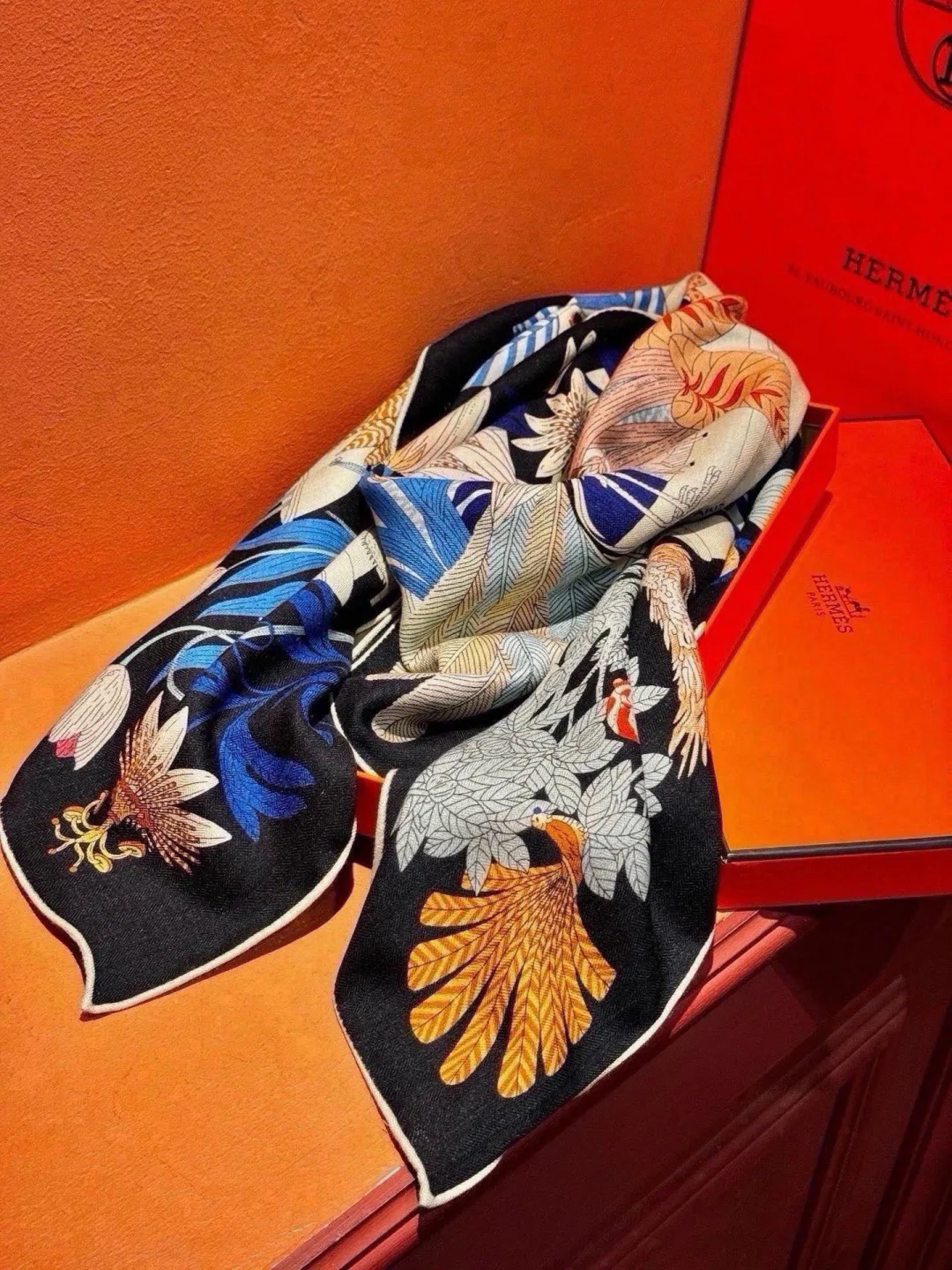Silk Scarves HERMES 18322193