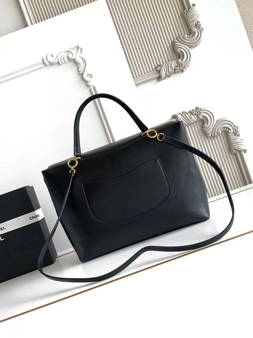 Women's Classic Handbags CHANEL 18057811