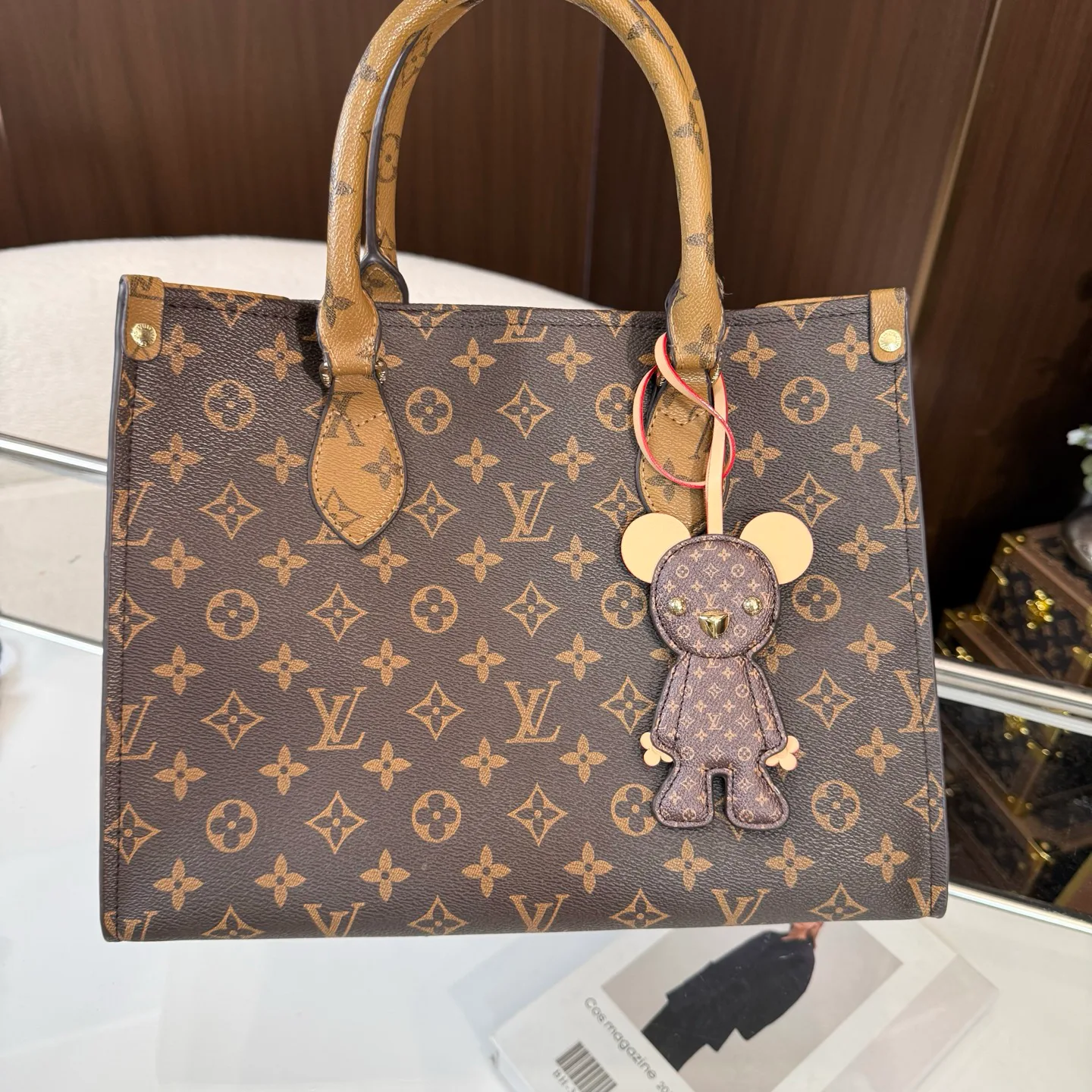 Key Cases LOUIS VUITTON 18013168