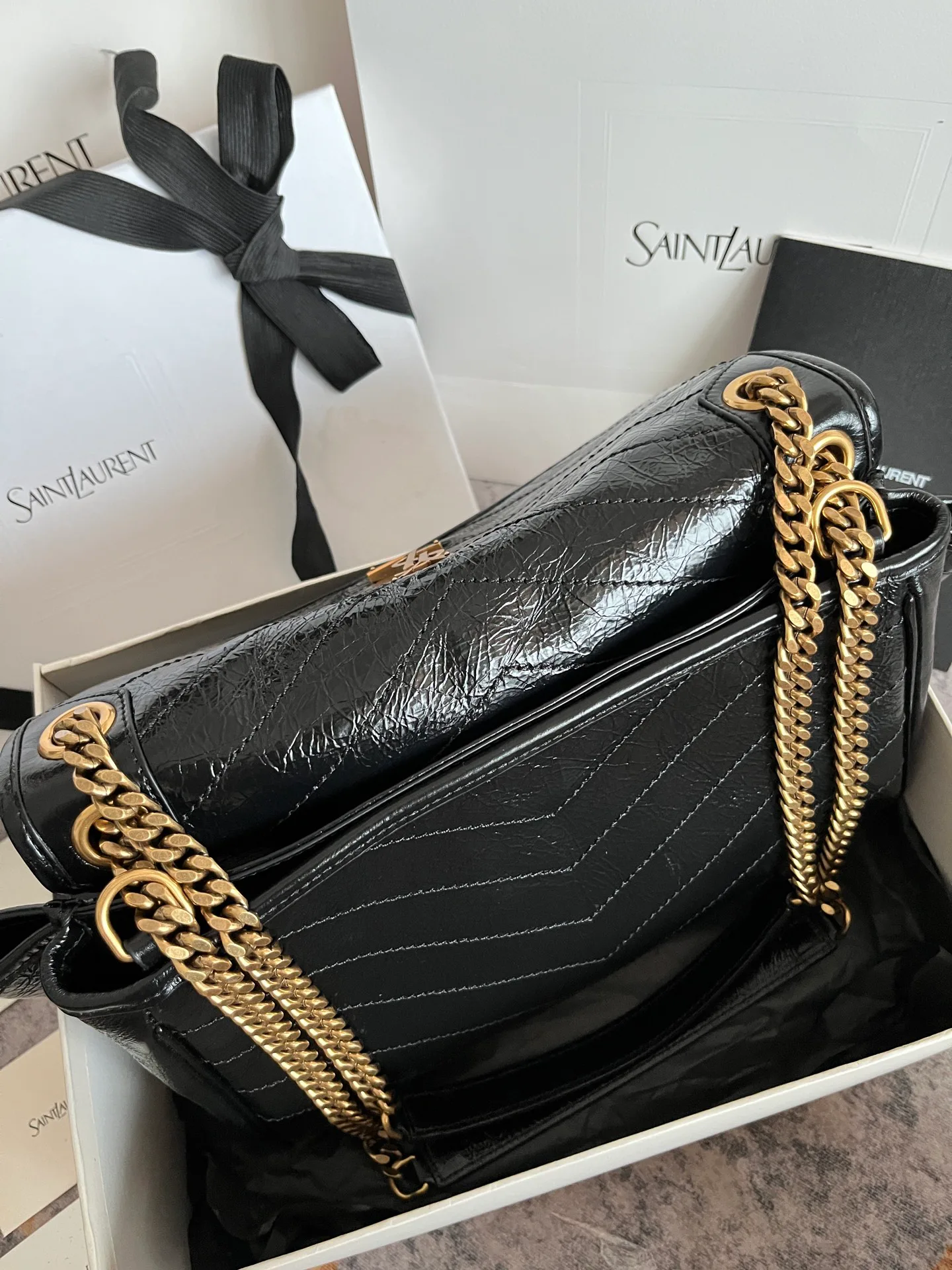 Классические Сумки Женские Saint Laurent 18610984