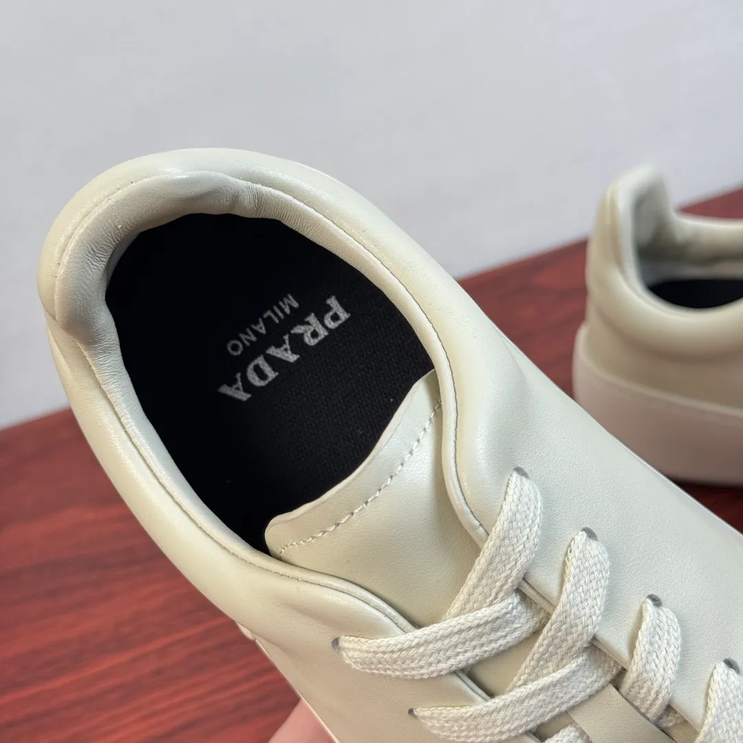 Men's Sneakers PRADA 16935029