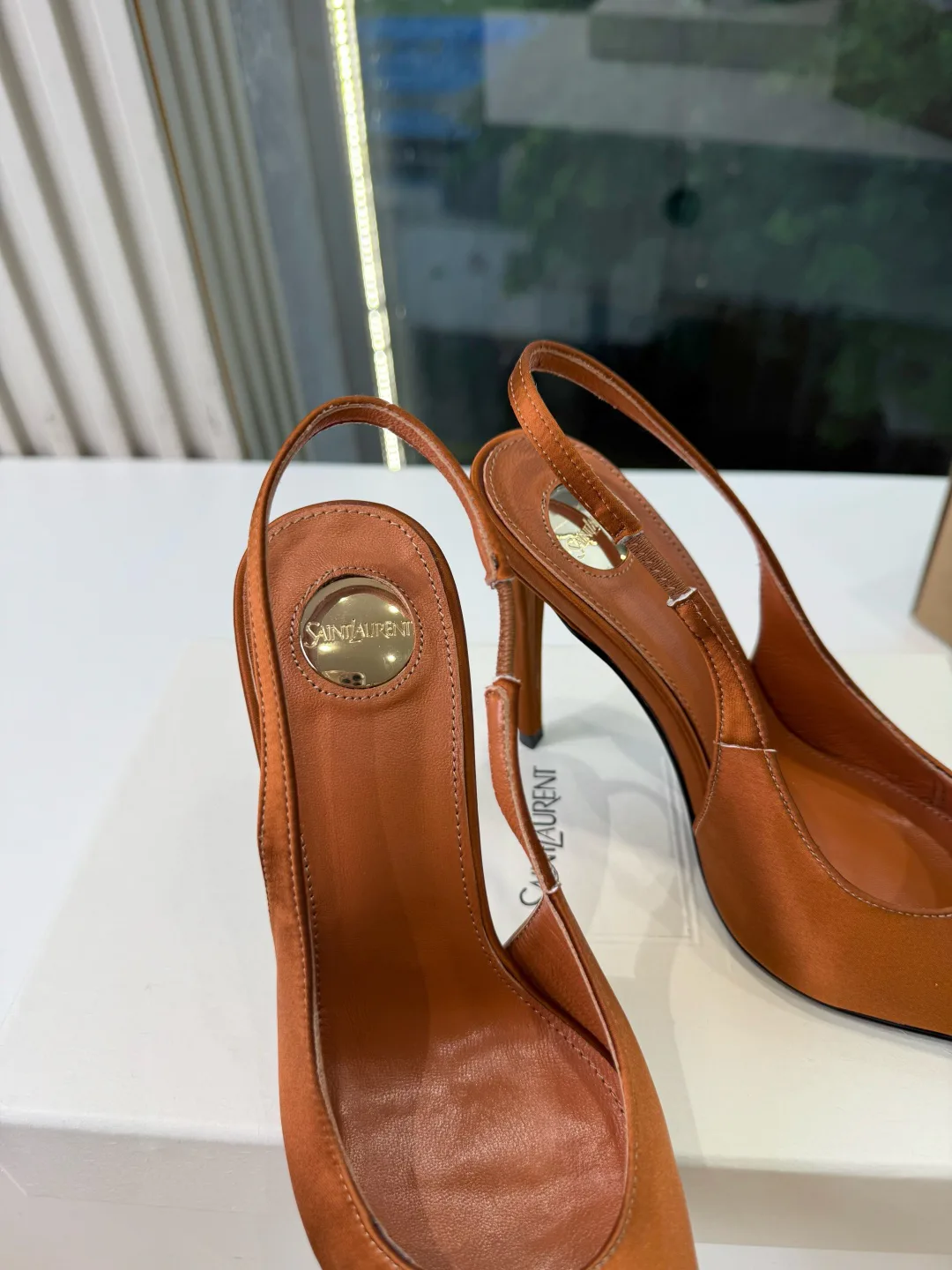 Women's Heels SAINT LAURENT 18104167