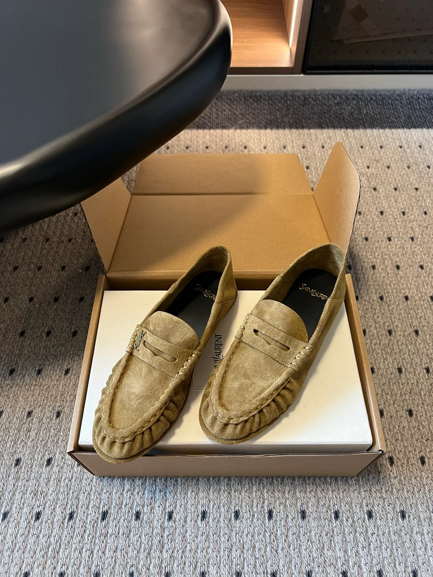 Women's Loafers And Moccasins SAINT LAURENT 17871812
