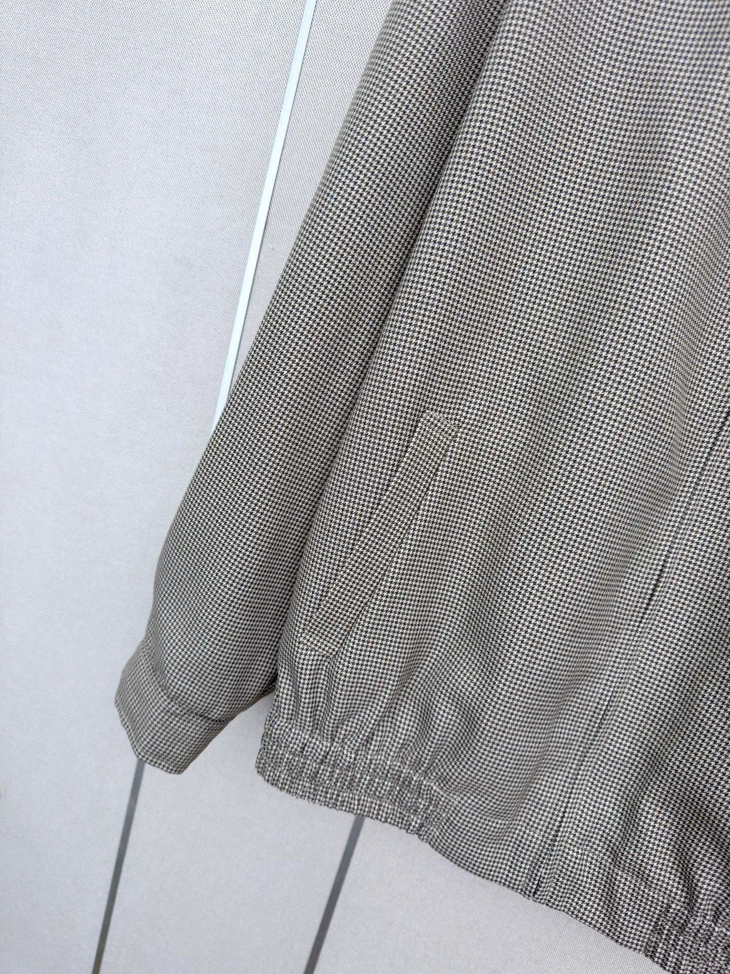 Women's Jackets And Down Jackets PRADA 18023374