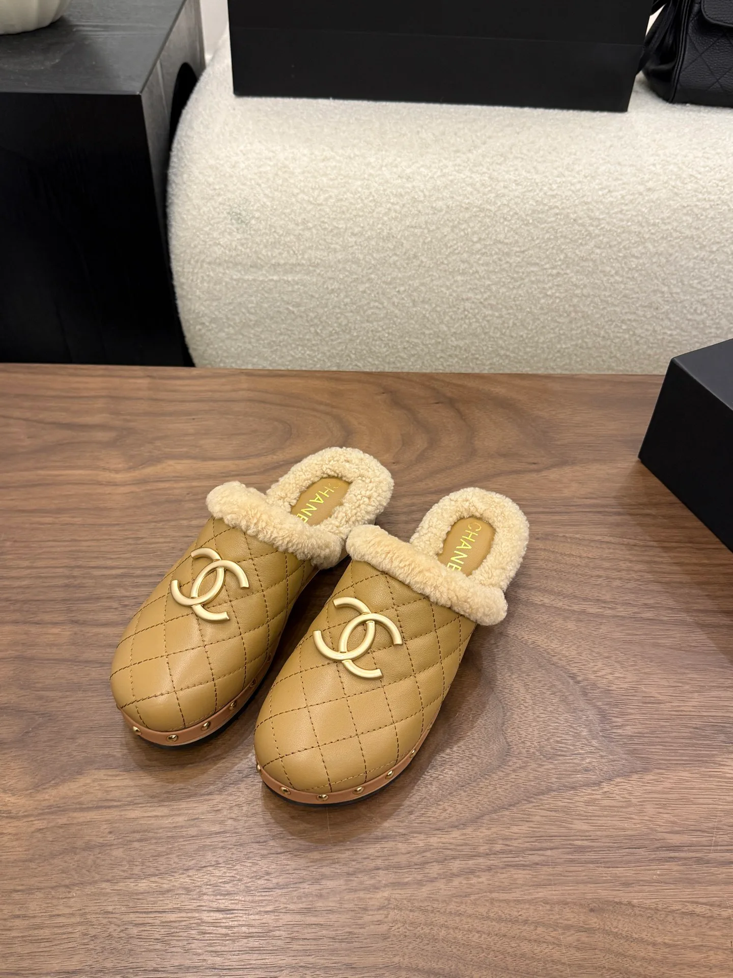 Women's Mules And Clogs CHANEL 18223746