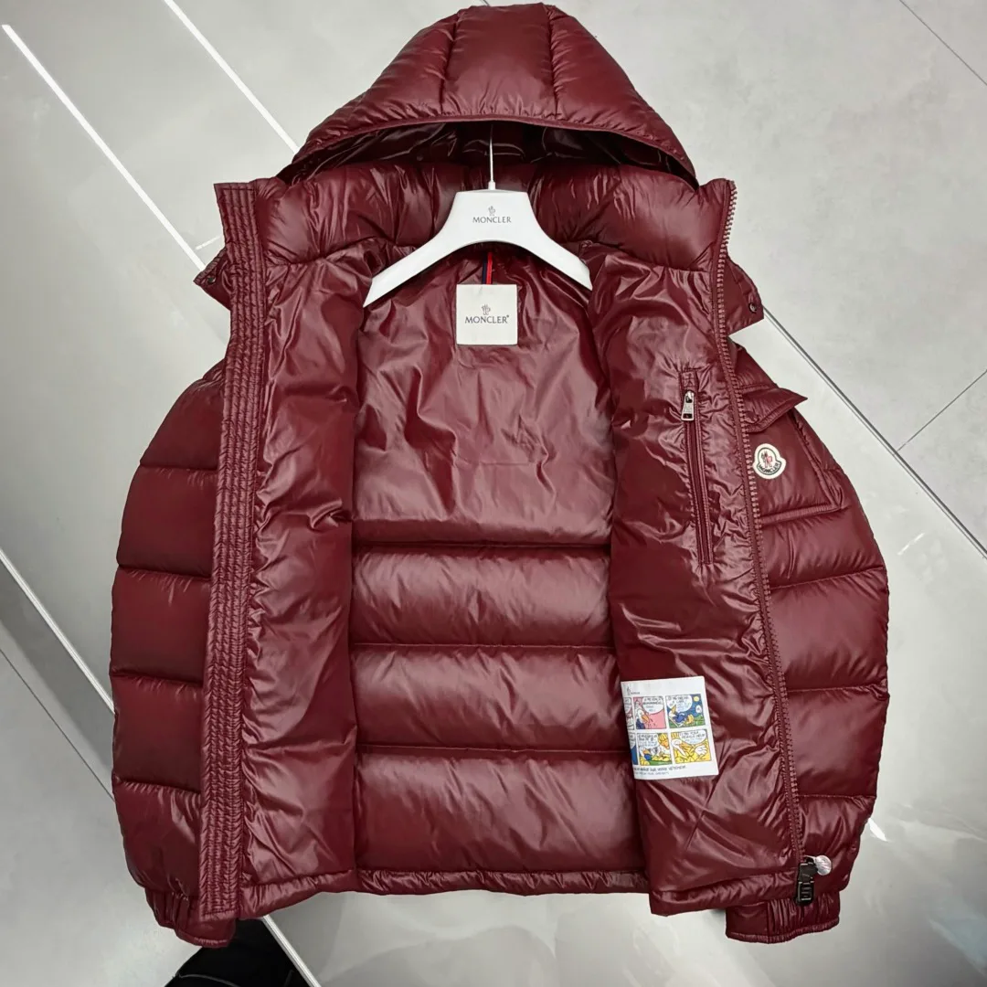 Men's Jackets And Down Jackets MONCLER 17391885