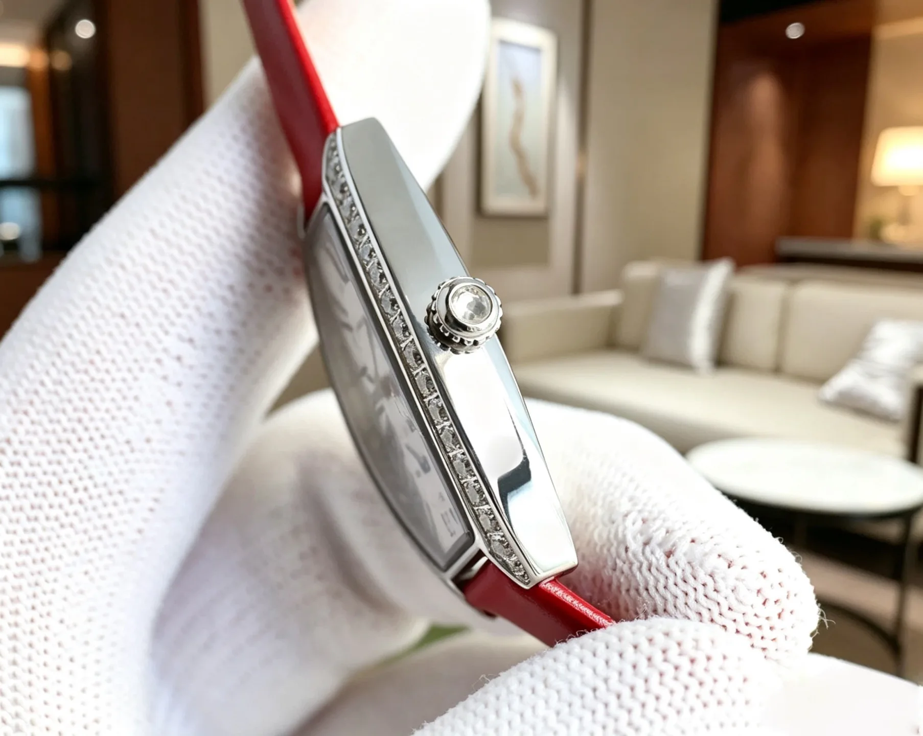 Women's Watches CARTIER 17608577