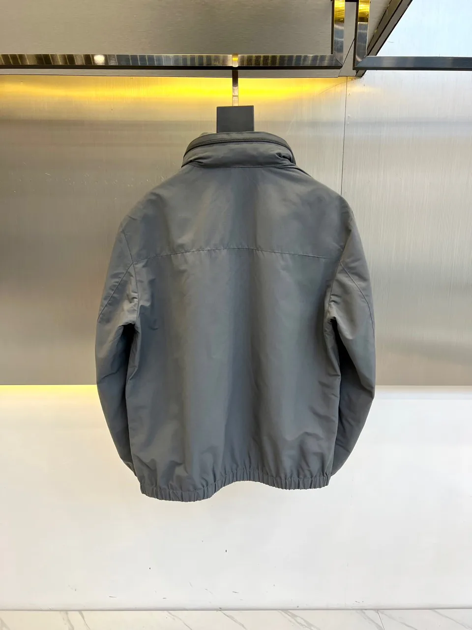 Men's Jackets And Down Jackets MONCLER 18416827