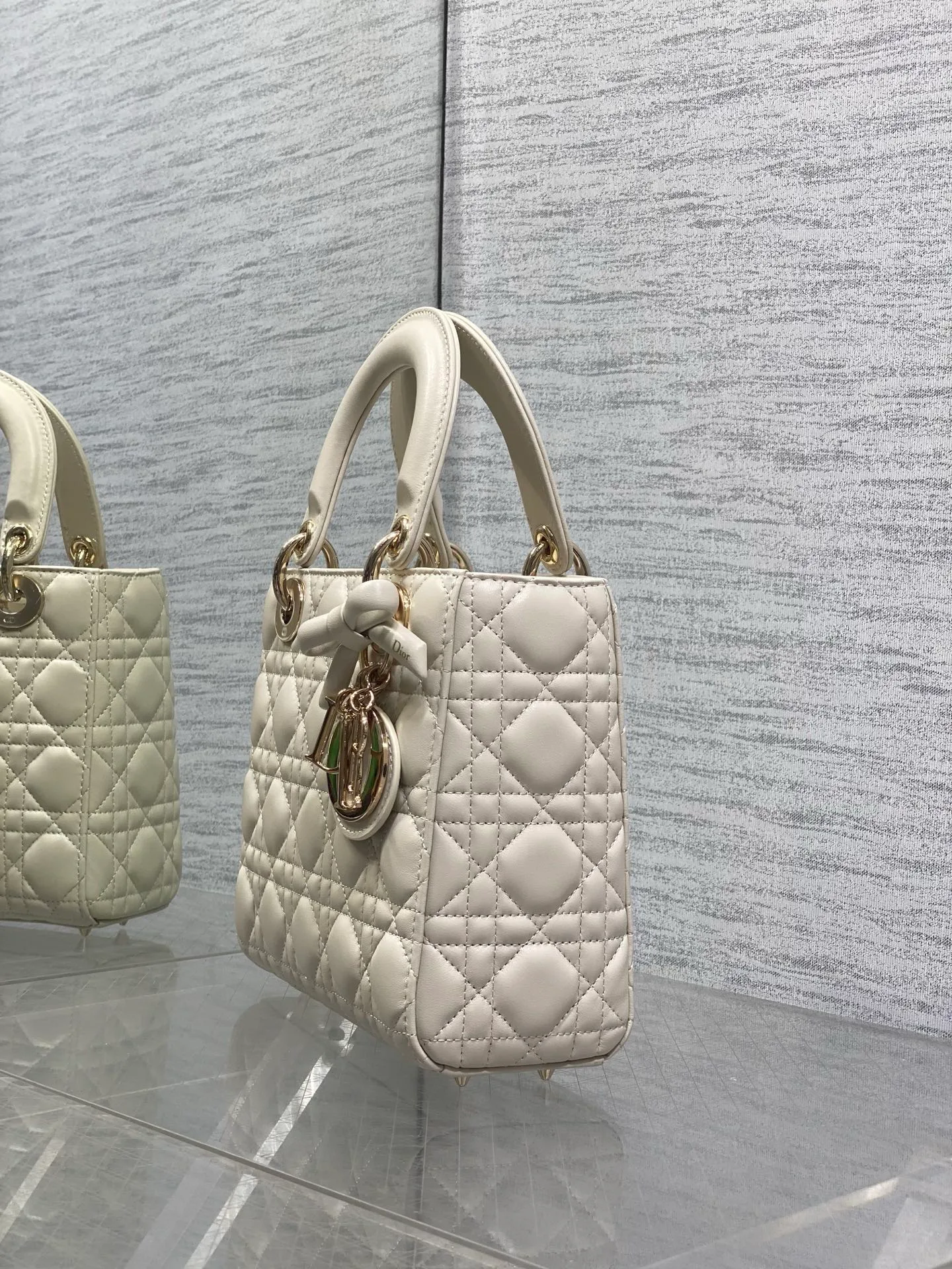 Women's Classic Handbags CHRISTIAN DIOR 17601471