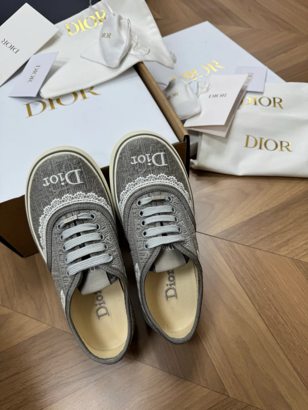 Women's Sneakers CHRISTIAN DIOR 17902826