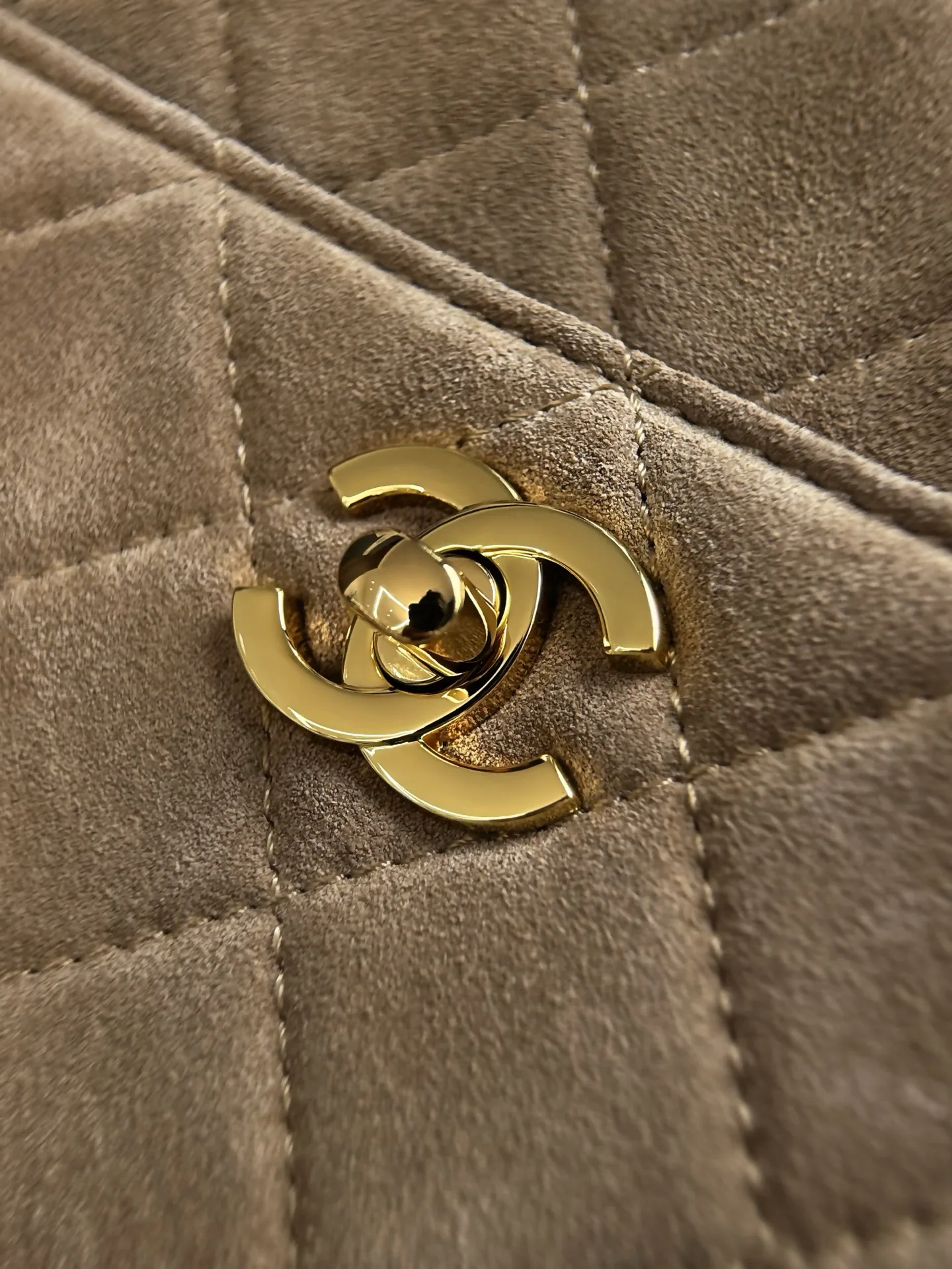 Women's Classic Handbags CHANEL 18147999