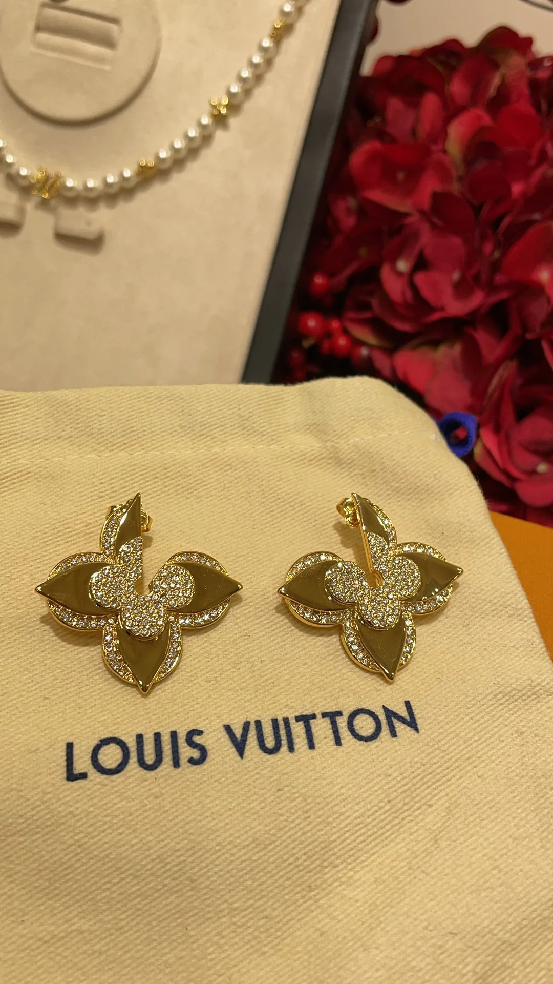 Jewelry LOUIS VUITTON 17819349