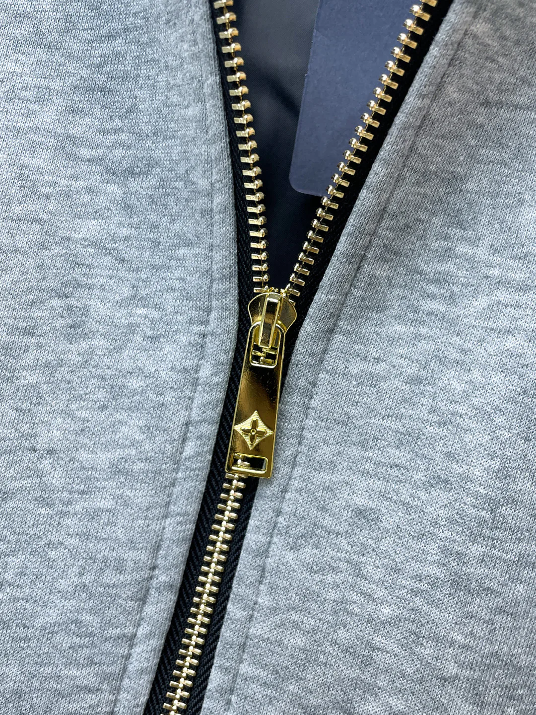 Men's Sweatshirts And Hoodies LOUIS VUITTON 18408248