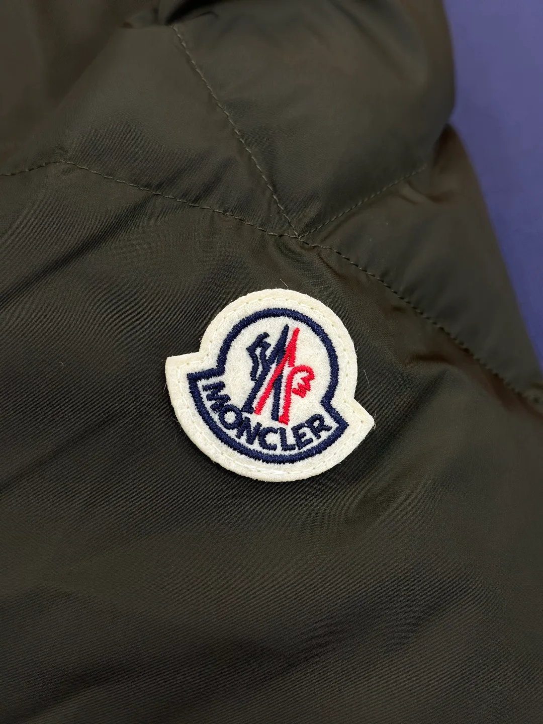 Men's Jackets And Down Jackets MONCLER 18359608