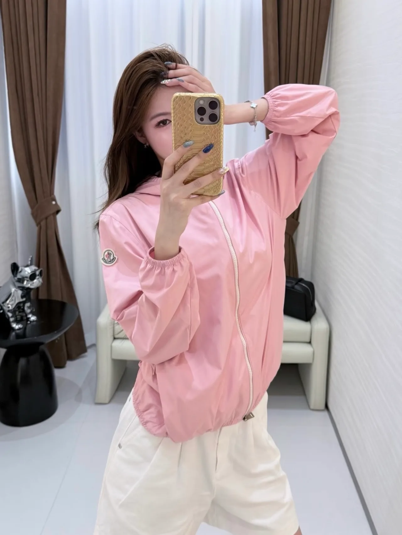 Women's Jackets And Down Jackets MONCLER 17288107