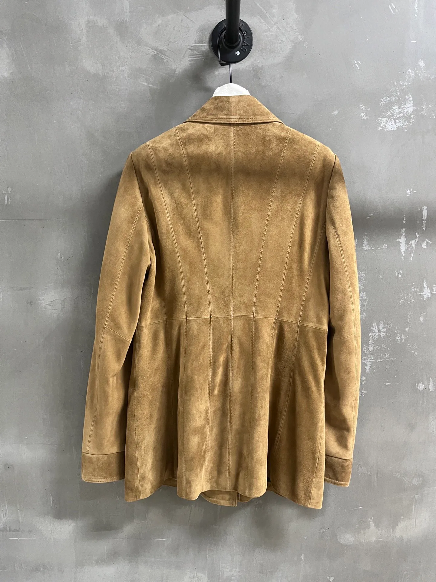 Women's Leather Jackets And Sheepskin Coats CHANEL 18172746