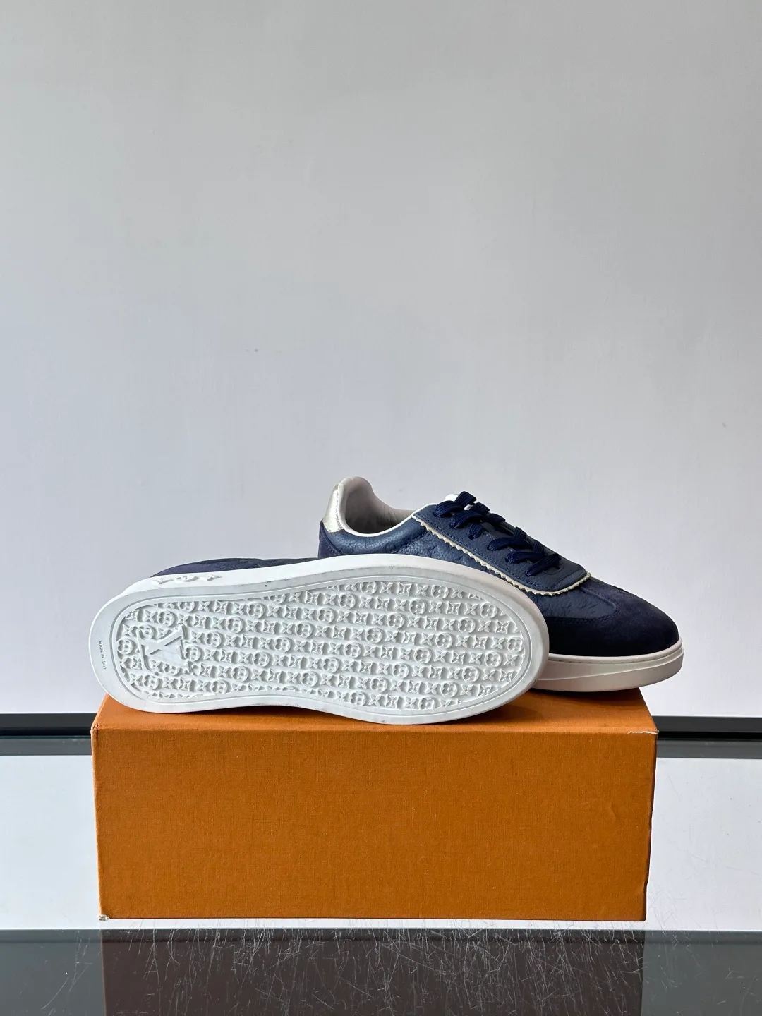 Men's Sneakers LOUIS VUITTON 17689168