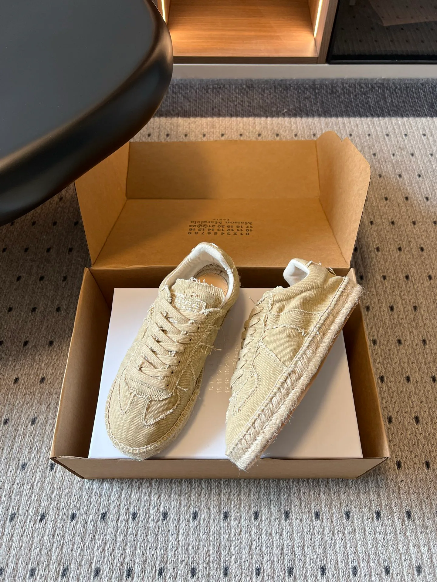 Women's Sneakers MAISON MARGIELA 17523647