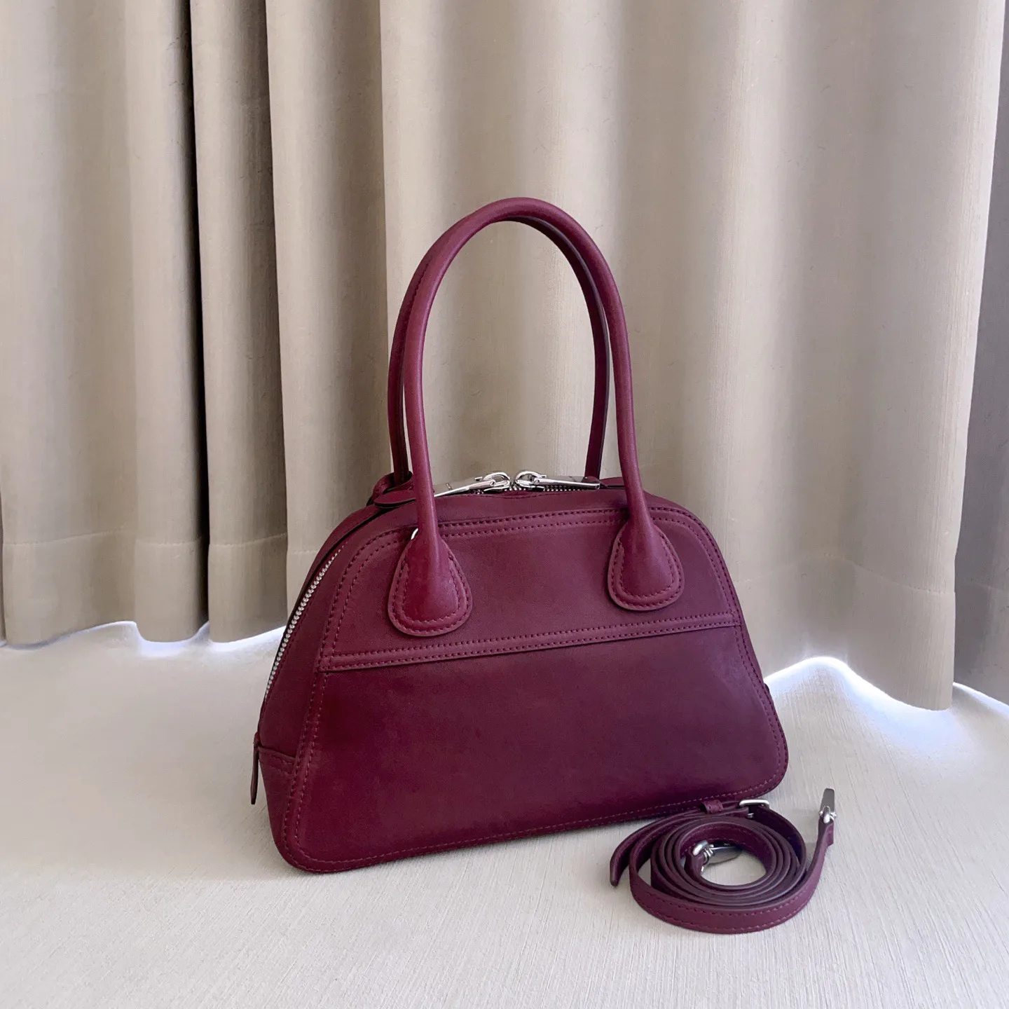 Women's Classic Handbags MIU MIU 18248080